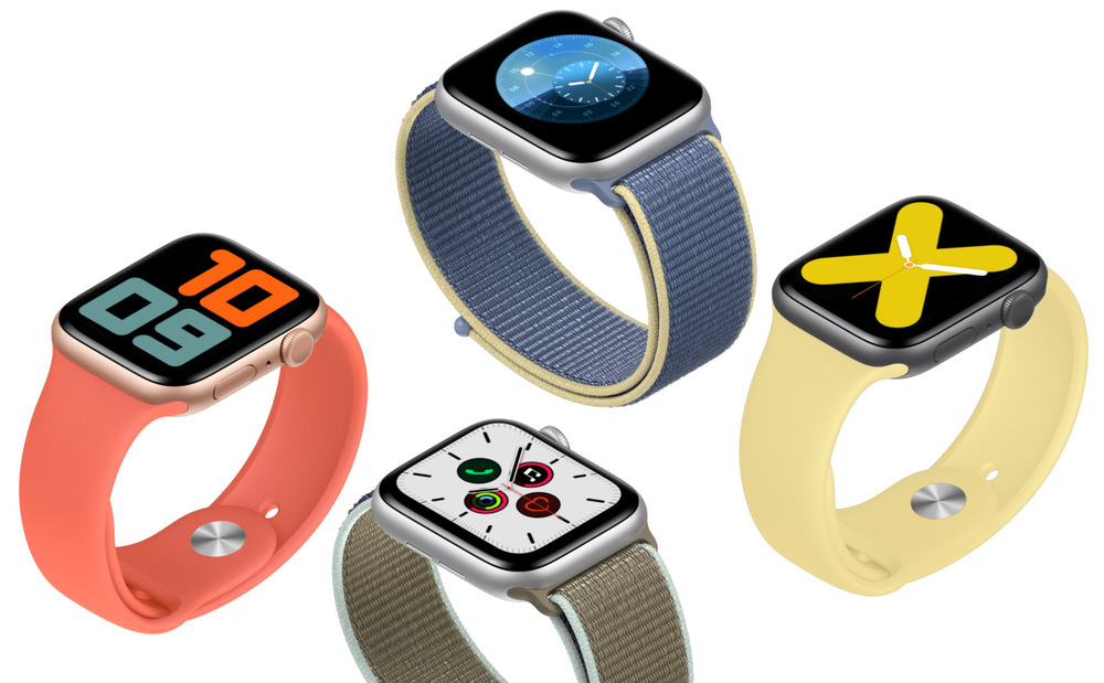 Chytré hodinky Apple Watch Nike Series 5 GPS 40mm pouzdro z vesmírně šedého hliníku - antracitový/černý sportovní řemínek Nike SK