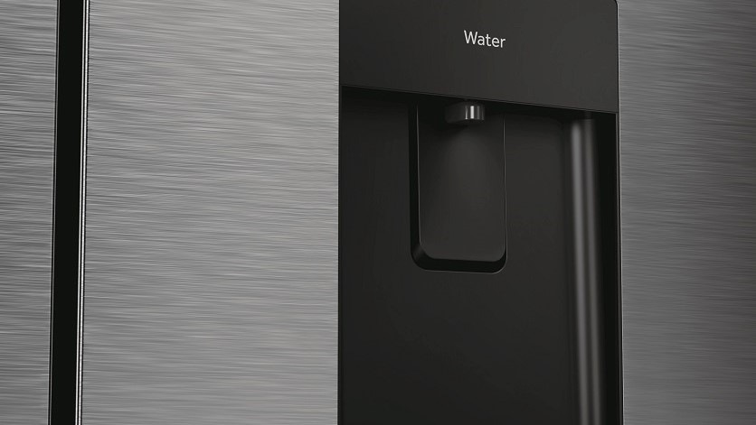 Americká lednice Haier HCR5919EHMP