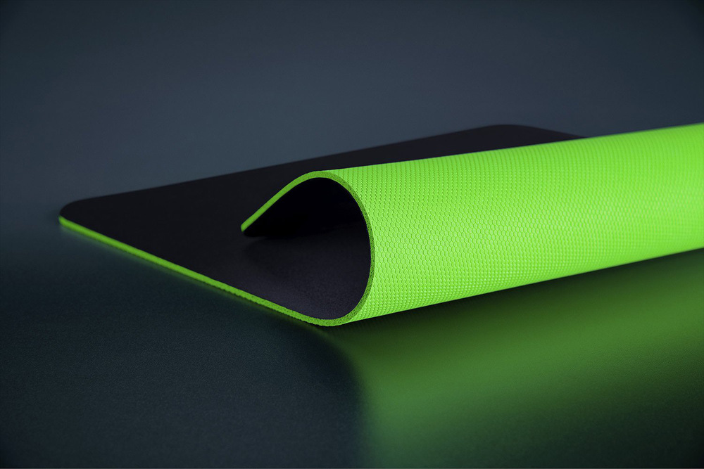 Podložka pod klávesnici a myš Razer Gigantus V2 3XL, 120 x 55 cm černá