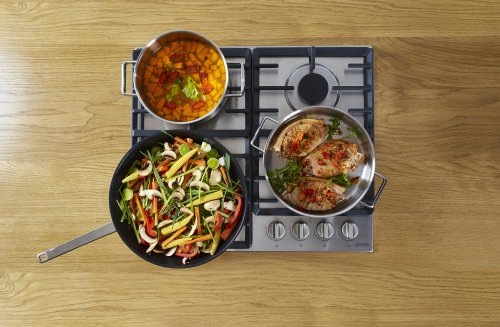 Plynová varná deska Gorenje Essential GT641EXB CastIron černá