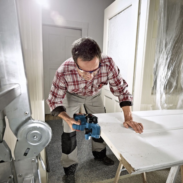 Bosch GHO 18 V-LI