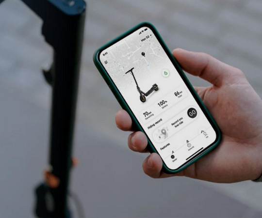 Elektrická koloběžka Segway MAX G2 E