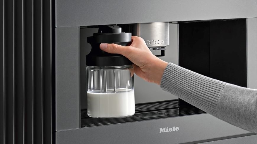 Vestavné espresso Miele CVA 7840 nerez