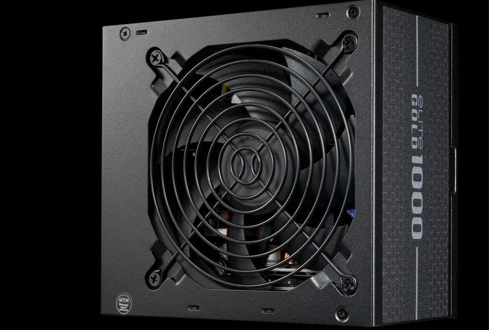 Cooler Master ELITE Gold 1000W FM garantuje spolehlivý chod i při teplotách až 40 stupňů Celsia