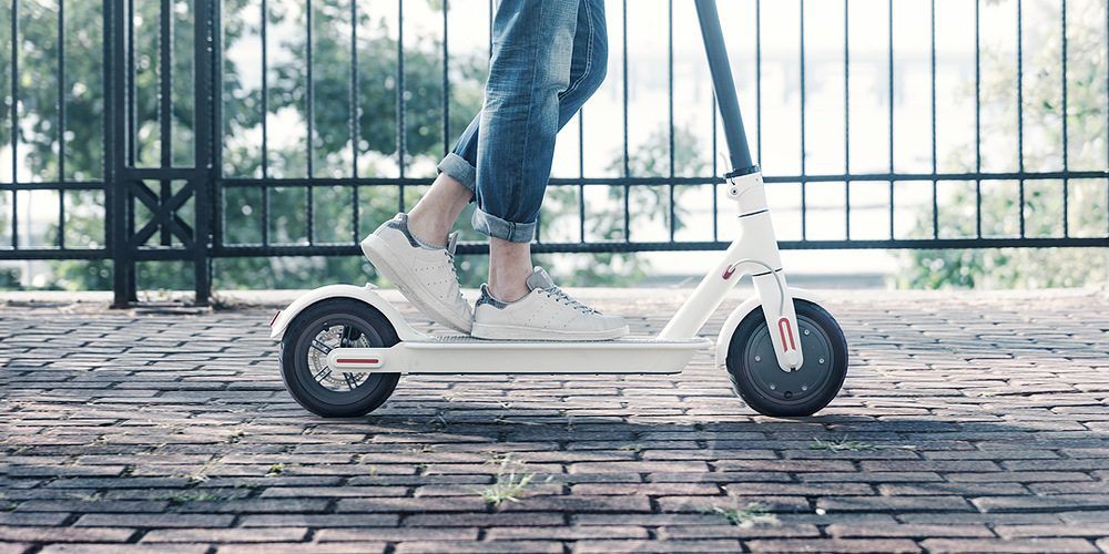 Elektrická koloběžka Xiaomi Mi Electric Scooter 2 Black