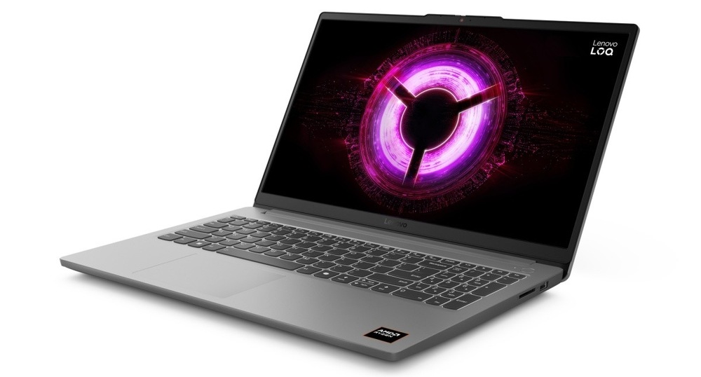 Otevřený a zapnutý notebook Lenovo LOQ 15ARP10E