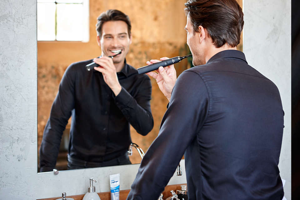 Set zubních kartáčků Philips Sonicare DiamondClean HX9334/41 Set zubních kartáčků Philips Sonicare DiamondClean HX9334/41