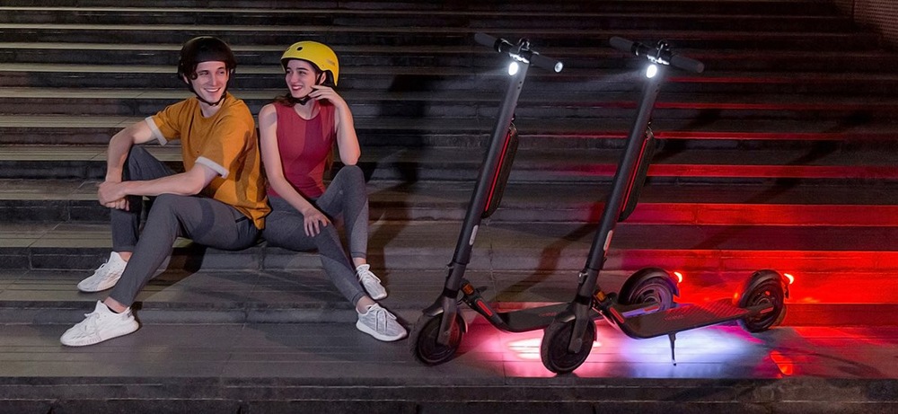 Ninebot KickScooter E45E by Segway