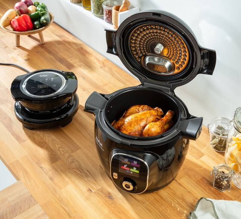 Poklice Tefal multifunkční EY150830 Extra Crisp Lid černá