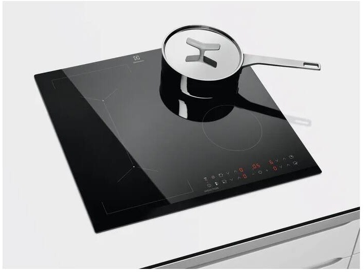 Indukční varná deska Electrolux LIV63431BK černá