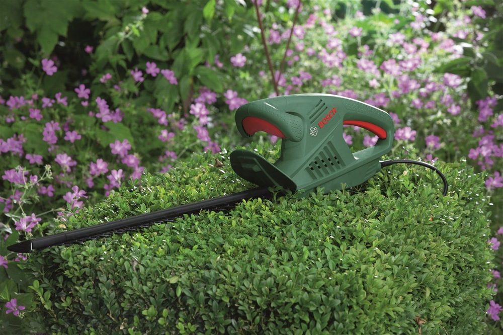 Nůžky na živý plot Bosch EasyHedgeCut 55