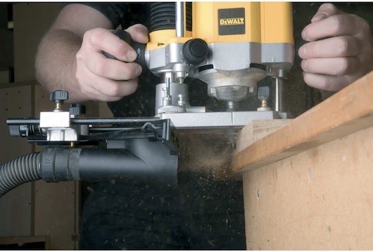 Frézka horní Dewalt DW621 1 100W Frézka horní Dewalt DW621 1 100W