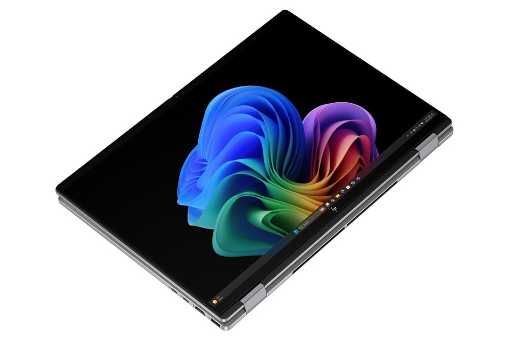 Notebook HP OmniBook X Flip NG AI 16-ar0433nc + Game Pass předplatné na 3 měsíce stříbrný/šalvějový Notebook HP OmniBook X Flip NG AI 16-ar0433nc v poloze tabletu