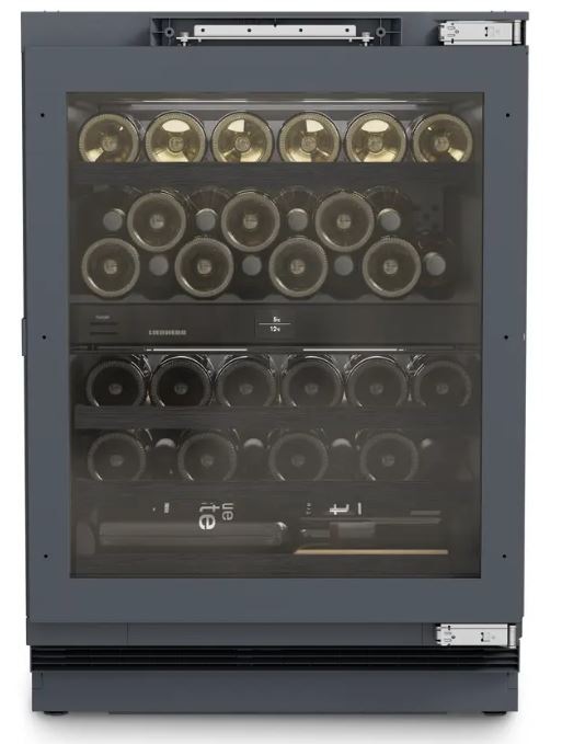 Vinotéka Liebherr UWpri 3762, vestavná