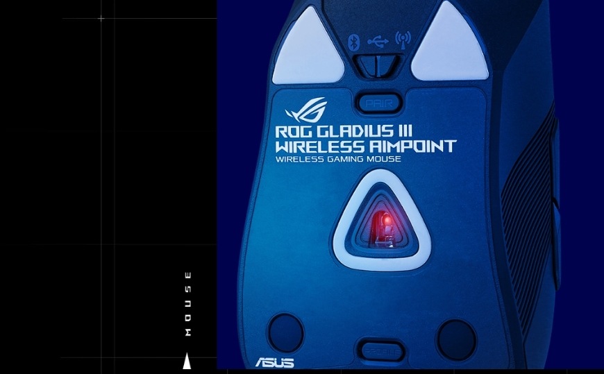 Spodní strana myši Asus ROG Gladius III Wireless AimPoint se senzorem AimPoint a přepínači konektivity