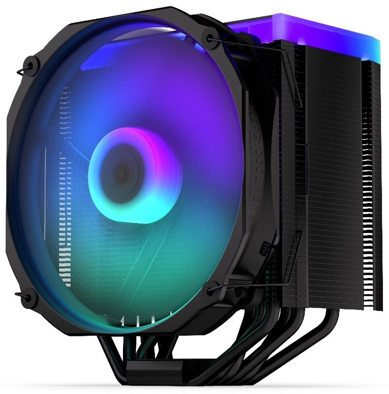 Na obrázku je chladič CPU ENDORFY Fortis 5 ARGB Black – věžový vzduchový chladič pro procesor. Vepředu je velký ventilátor, který svítí duhovými barvami (ARGB) a vytváří kruhový světelný efekt. Za ventilátorem je blok hustých černých kovových žeber (radiátor), který odvádí teplo. Dole jsou vidět šest zahnutých černých trubiček (heatpipe), které vedou teplo z procesoru do žeber, a nahoře prosvítá barevně nasvícený horní kryt.