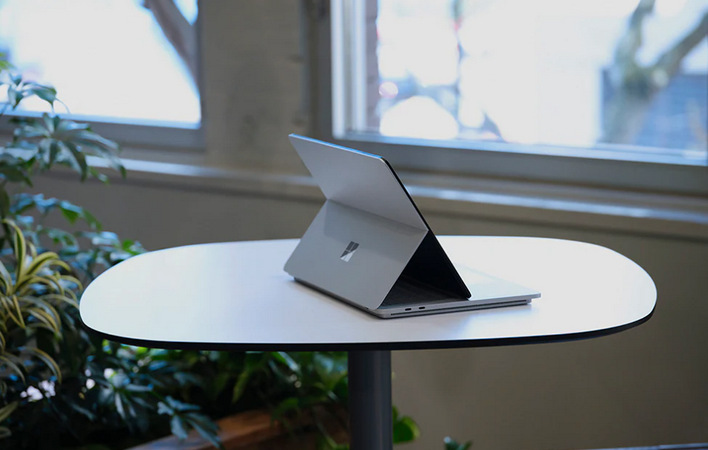 Notebook Microsoft Surface Laptop Studio stříbrný Notebook Microsoft Surface Laptop Studio stříbrný