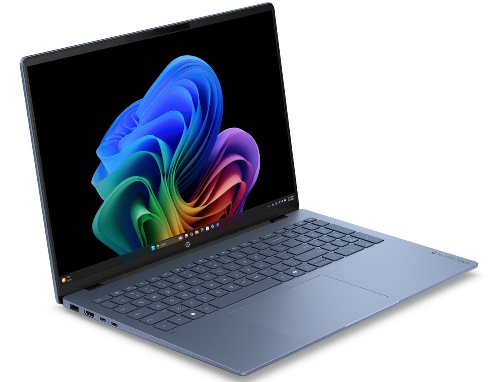 HP OmniBook 5 nabízí 16 OLED panel