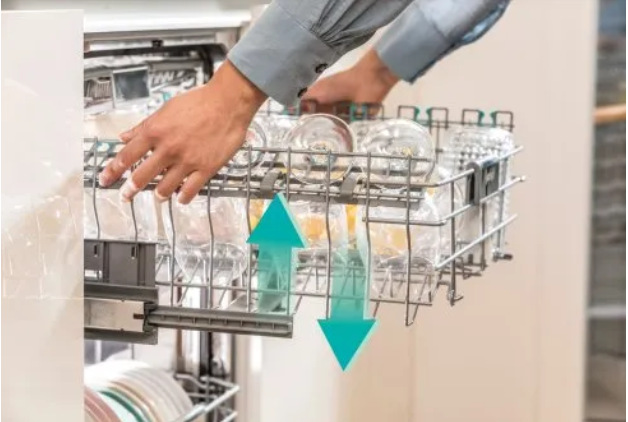 Myčka nádobí Gorenje Advanced GV651C60 SpeedWash