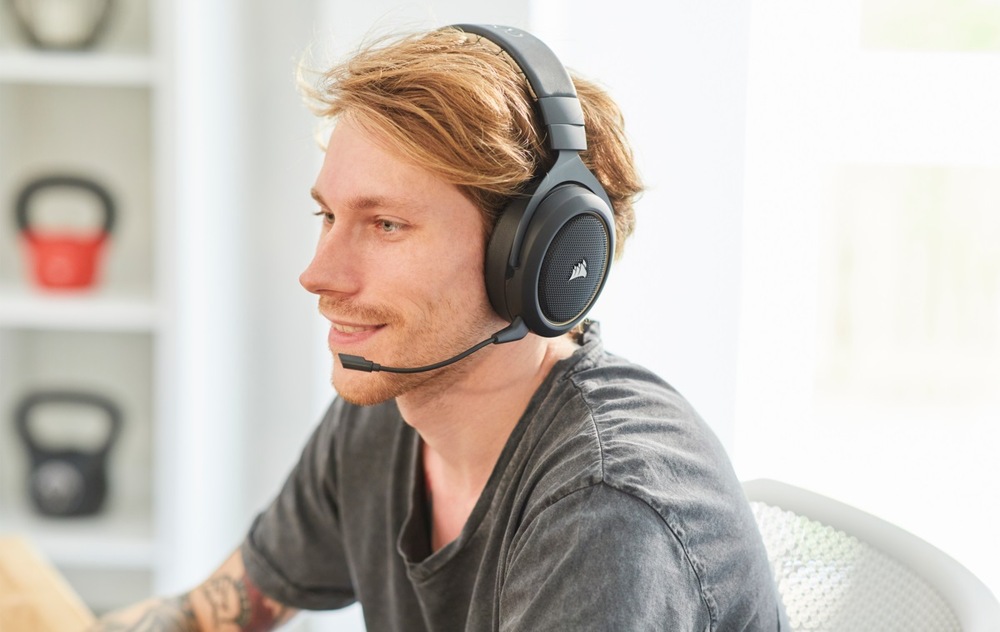 Headset Corsair HS70 Pro Wireles černý/béžový