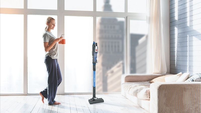 Tyčový vysavač Hoover HF500 HF522STPE 011
