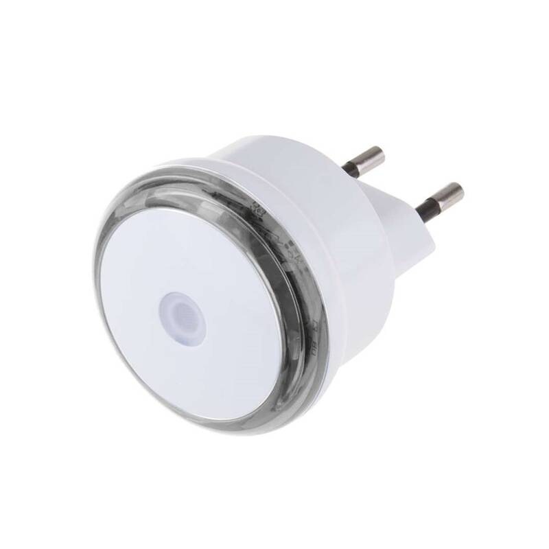 Noční světlo EMOS do zásuvky, 3 x LED s fotosenzorem bílé Noční světlo EMOS do zásuvky, 3 x LED s fotosenzorem bílé