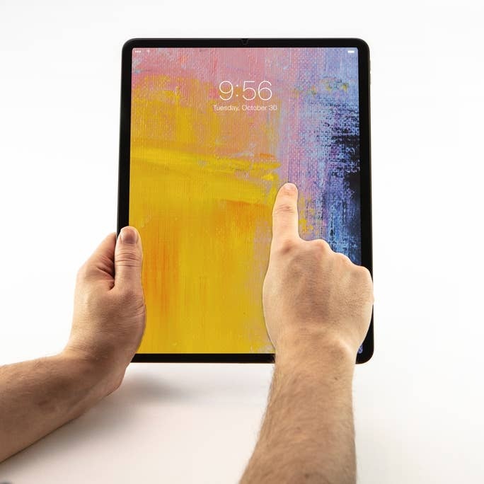 Tvrzené sklo InvisibleSHIELD na Apple iPad Pro 12.9"  (2018)