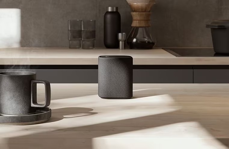 Přenosný reproduktor Yamaha True X Speaker 1A / WS-X1A šedý Přenosný reproduktor Yamaha True X Speaker 1A / WS-X1A šedý