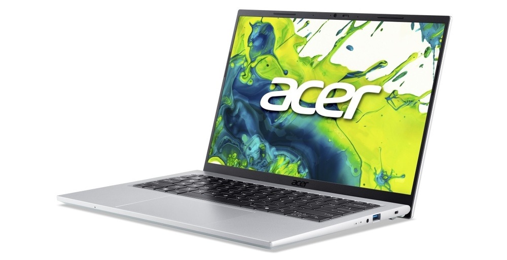 Otevřený a zapnutý notebook Acer Aspire Go 14 (AG14-72P-570S) otočený doleva