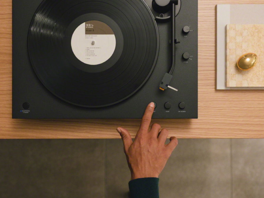 Sony PS-LX5BT podporuje LP i singly