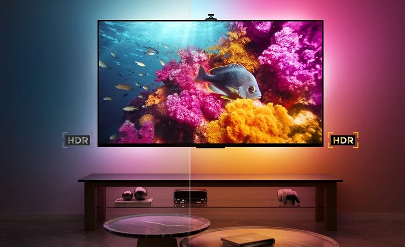 LED pásek Govee TV Backlight 3 Pro 75-85" RGBIC, 3,2m černý Prostor za obrazovkou nasvícený pomocí pásku bez HDR vs HDR LED páskem Govee TV Backlight 3 Pro 75-85" RGBIC