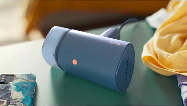 Ruční napařovač oděvů Philips Series 3000 STH3000/20 modrý