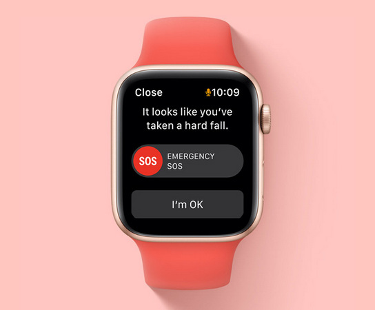 Chytré hodinky Apple Watch SE GPS 40mm pouzdro ze stříbrného hliníku - bílý sportovní náramek Chytré hodinky Apple Watch SE GPS 40mm pouzdro ze stříbrného hliníku - bílý sportovní náramek