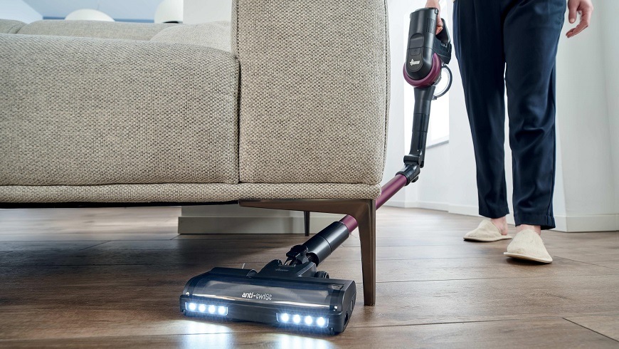Tyčový vysavač Hoover HF4P10HX 011 černý/růžový HF4P10HX 011 flexi ohebná trubice a vysávání pod gaučem