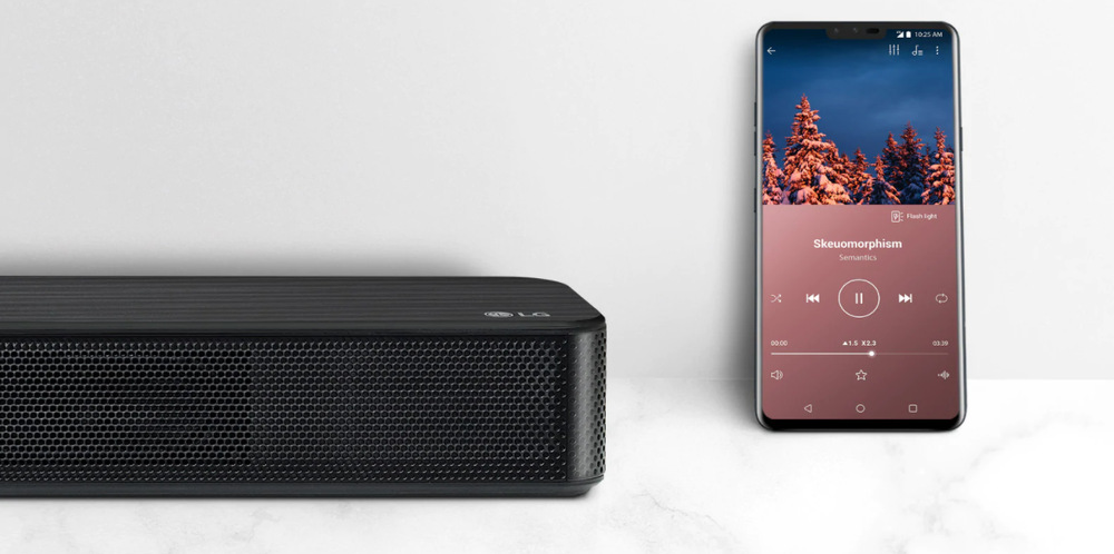 Soundbar LG SN4 černý