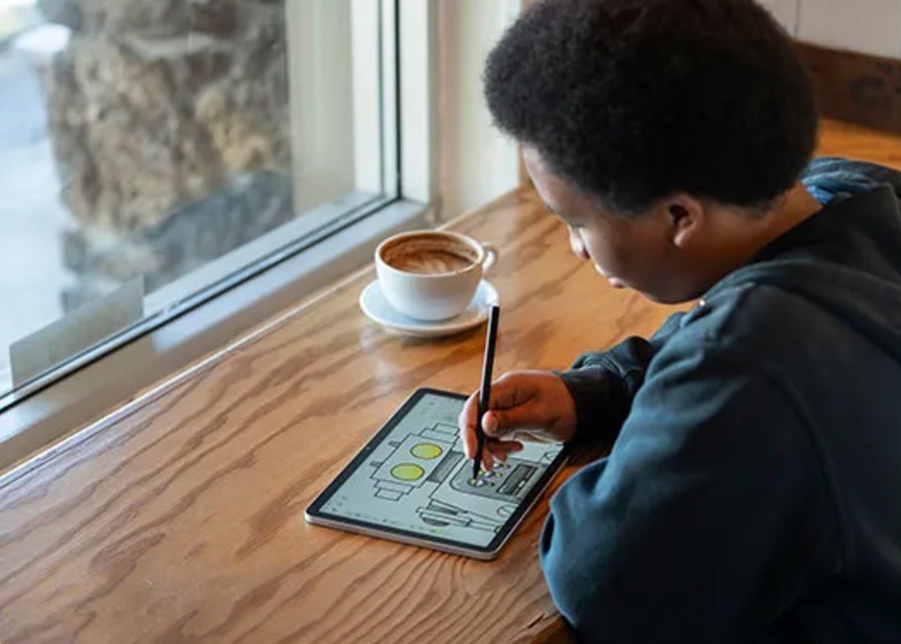 Grafický tablet Wacom MovinkPad 11 černý