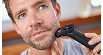 Zastřihovač vousů Philips OneBlade QP6510/20 černý