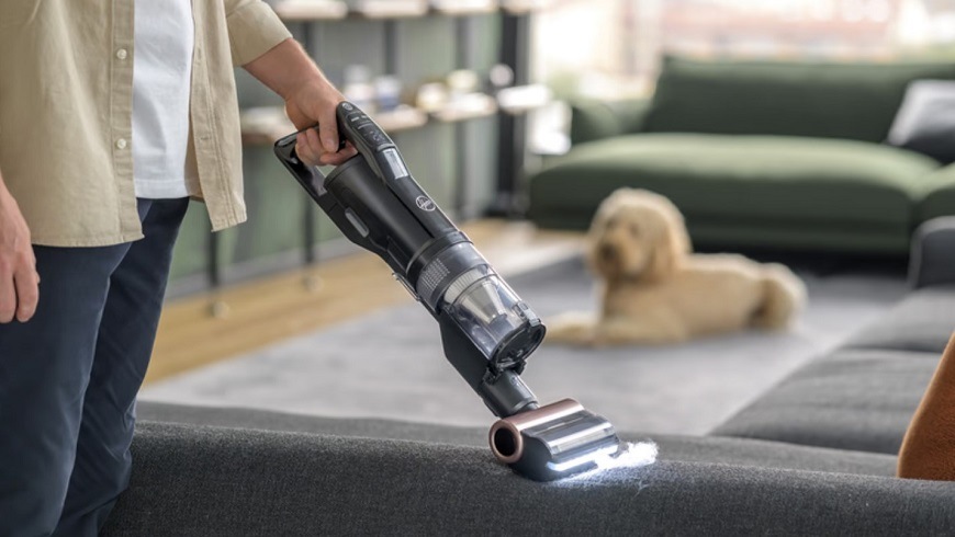 Tyčový vysavač Hoover HFX HFX20P 011 černý Tyčový vysavač Hoover HFX HFX20P 011 černý
