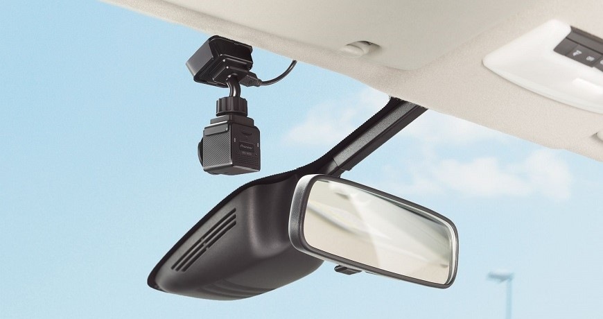 Autokamera Pioneer VREC-DH200 černá Autokamera Pioneer VREC-DH200 černá