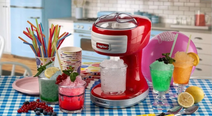 Ariete Party Time Ice Crusher 76, červená