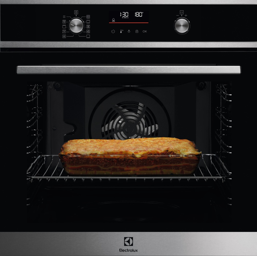 Trouba Electrolux 600 FLEX EOF6P76X2 černá/nerez