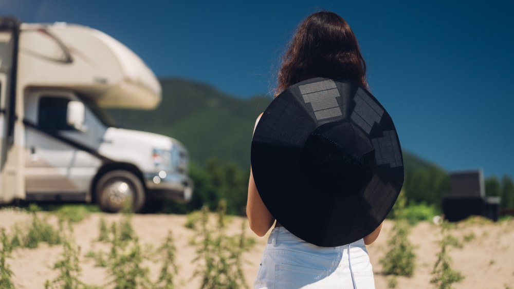 Solární klobouk EcoFlow Power Hat M-L