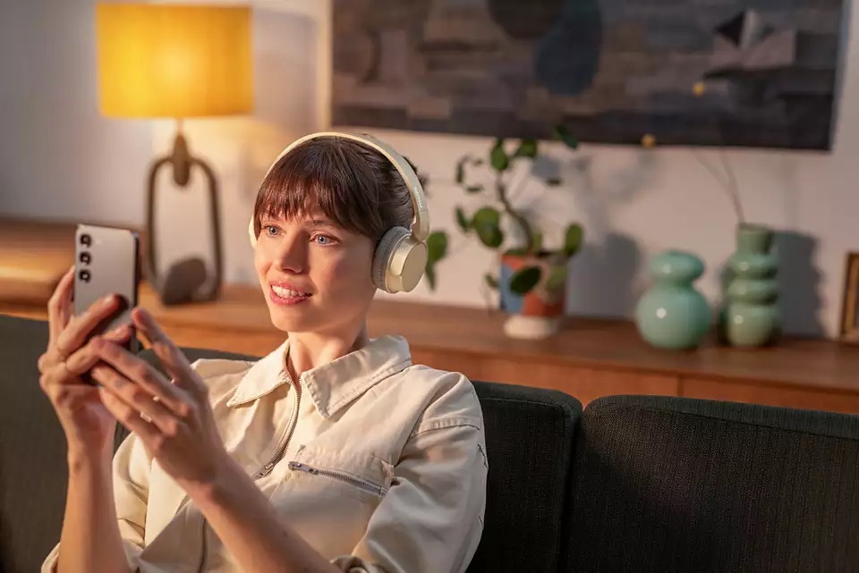 Sluchátka Philips TAH3209BK černá Sluchátka Philips TAH3209BK černá