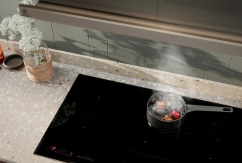 Odsavač par Electrolux EFP60460OX nerez
