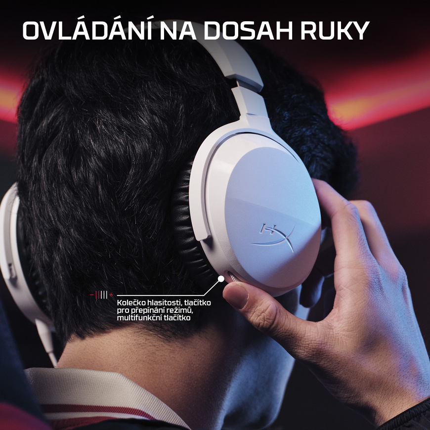 Ovládání hlasitosti přímo na mušlích headsetu pro rychlé nastavení během hry
