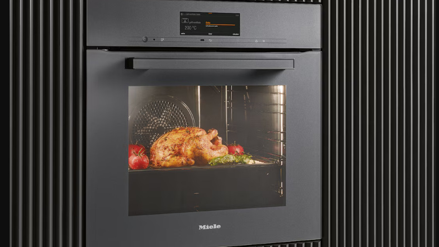 Trouba Miele H 2766-1 BP černá Trouba Miele H 2766-1 BP černá