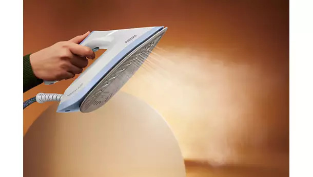 Žehlicí systém Philips PerfectCare PSG6026/20 modrý