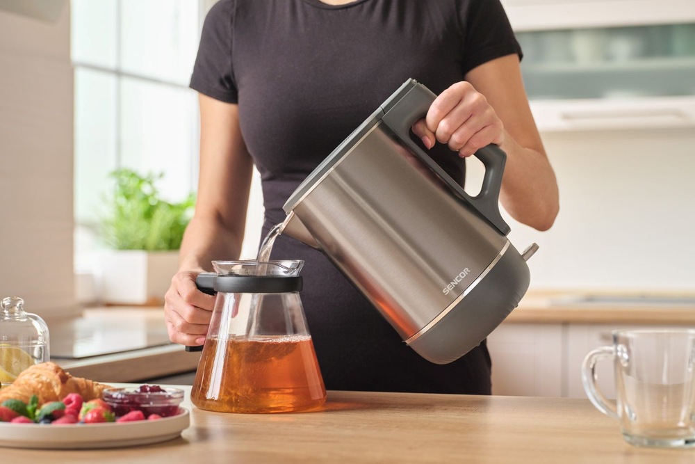 Rychlovarná konvice Sencor SWK 0800GY, 1,7 l nerez Kapacita vhodná pro rodinu