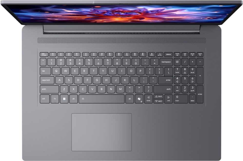 Notebook Lenovo IdeaPad Slim 3 17IWC11 šedý Pohled shora na notebook Lenovo s numerickou klávesnicí a prostorným touchpadem