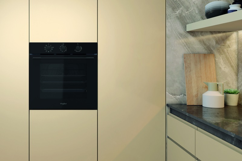 Trouba Whirlpool New Actual OMK38HU0B černá Horkovzdušná vestavná trouba Whirlpool OMK38HU0B, černá. design
